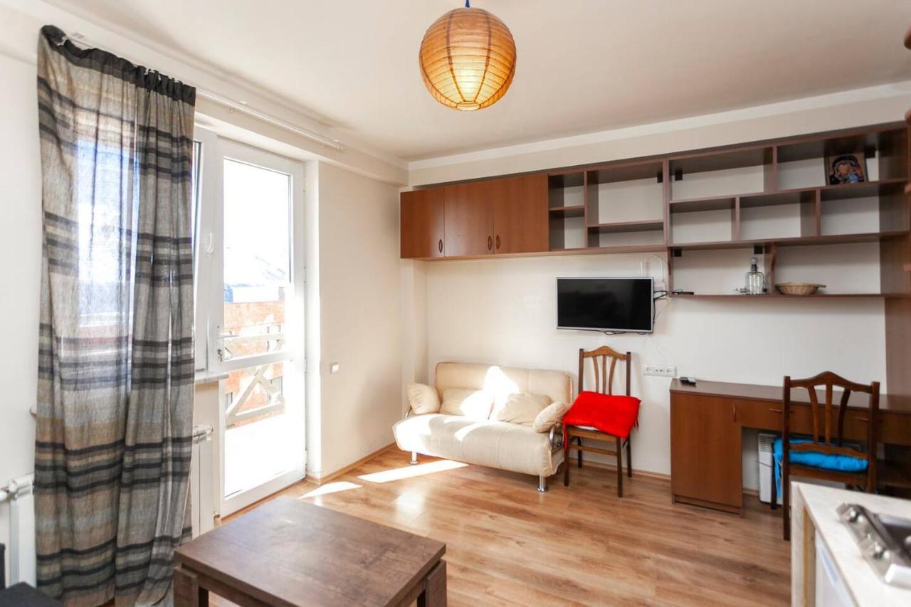 Wehost Cozy And Comfortable Studio غودوري المظهر الخارجي الصورة